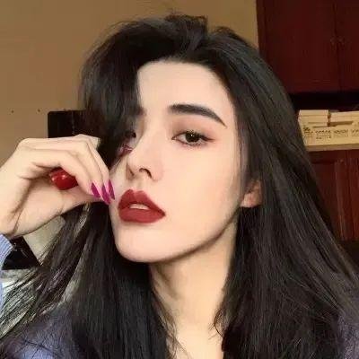 女人的阴影